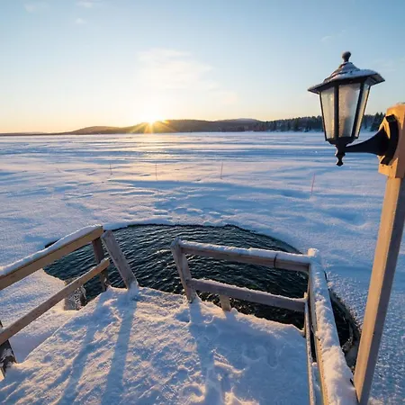 Saerkijaerven Majat Daire