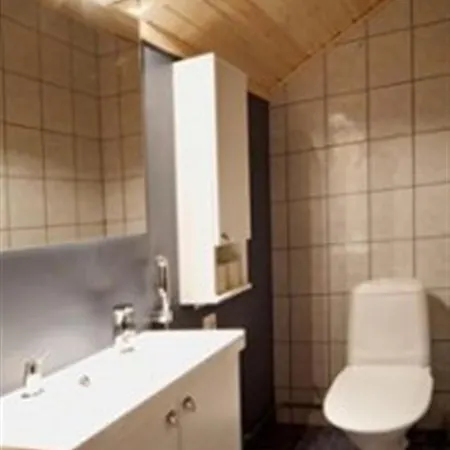 Saerkijaerven Majat